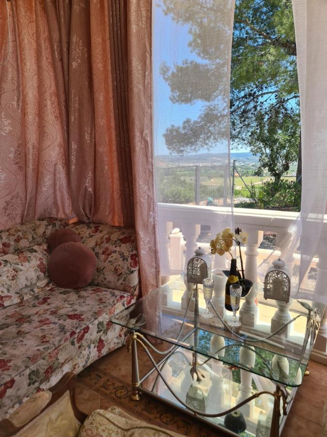 Chateau Angelique Pensionat Valencia Exteriör bild