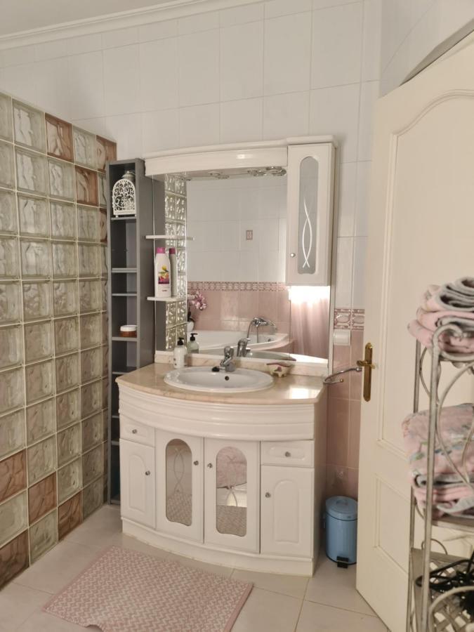 Chateau Angelique Pensionat Valencia Exteriör bild